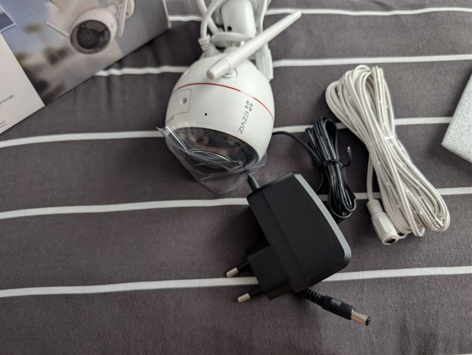 Ezviz c3w pro 4 megapixeli camera supraveghere exterior