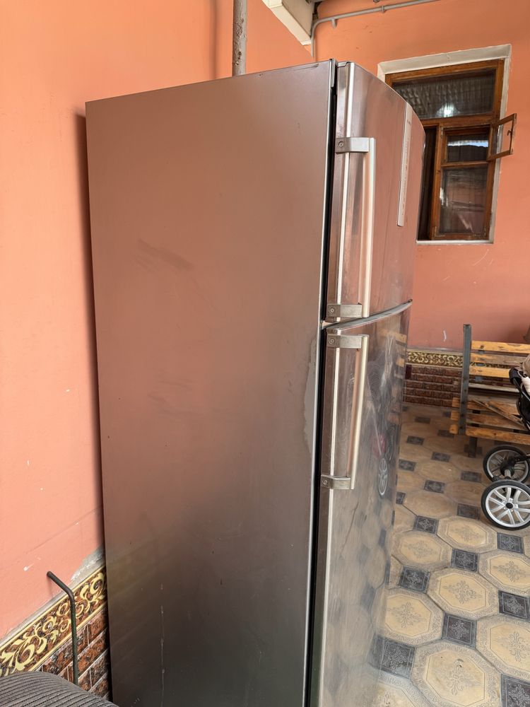 Холодильник Bosch KDN49AV20/TR
