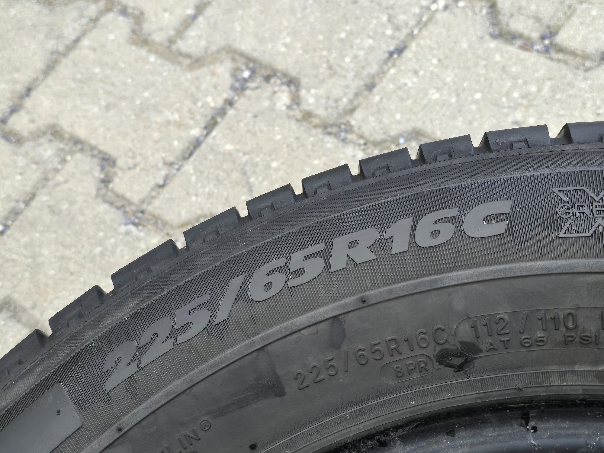 225 65 16c Michelin