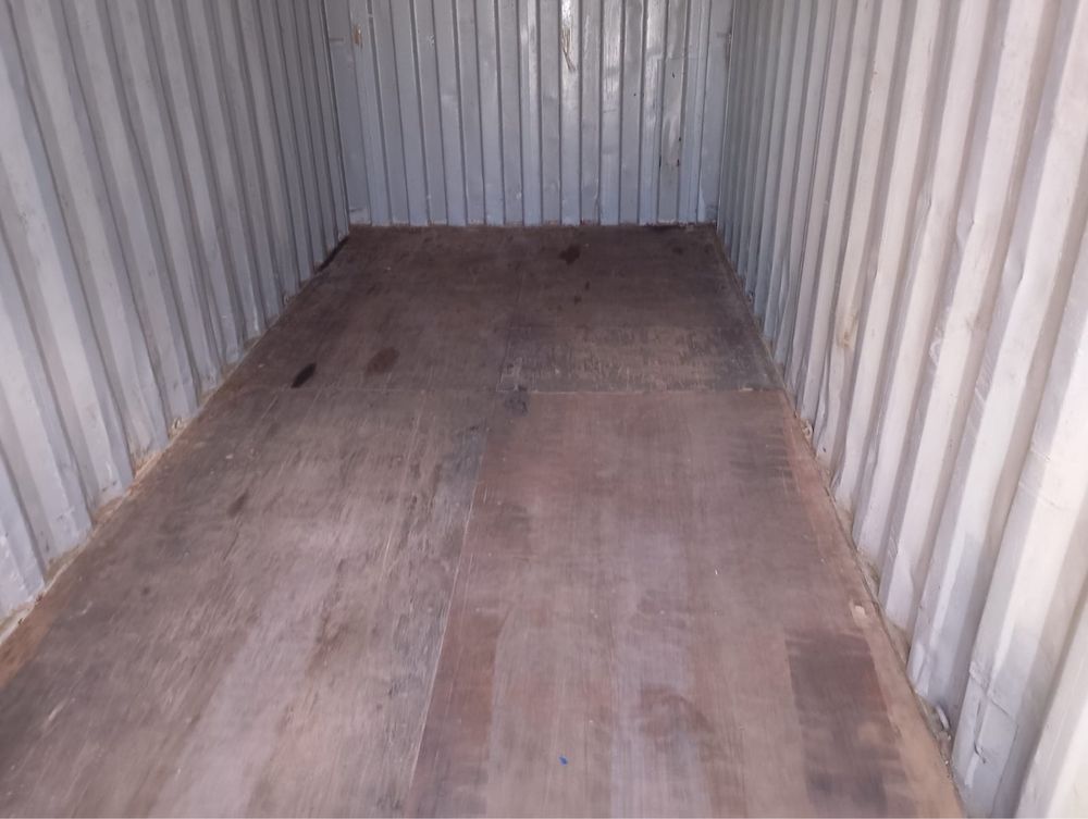 Container depozitare maritim containere stoc