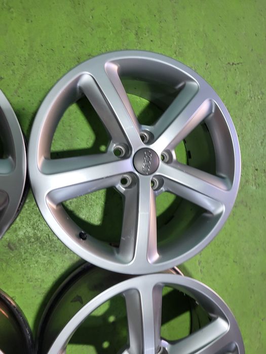 17 5x112 Audi A3 a4 лети джанти 5х112