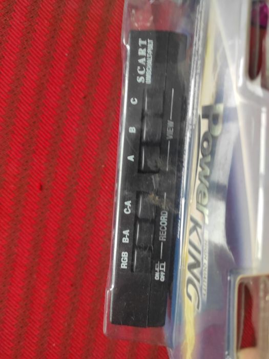 Sistem Smart centralizat de conectare și comutare AV stereo, nou in cu