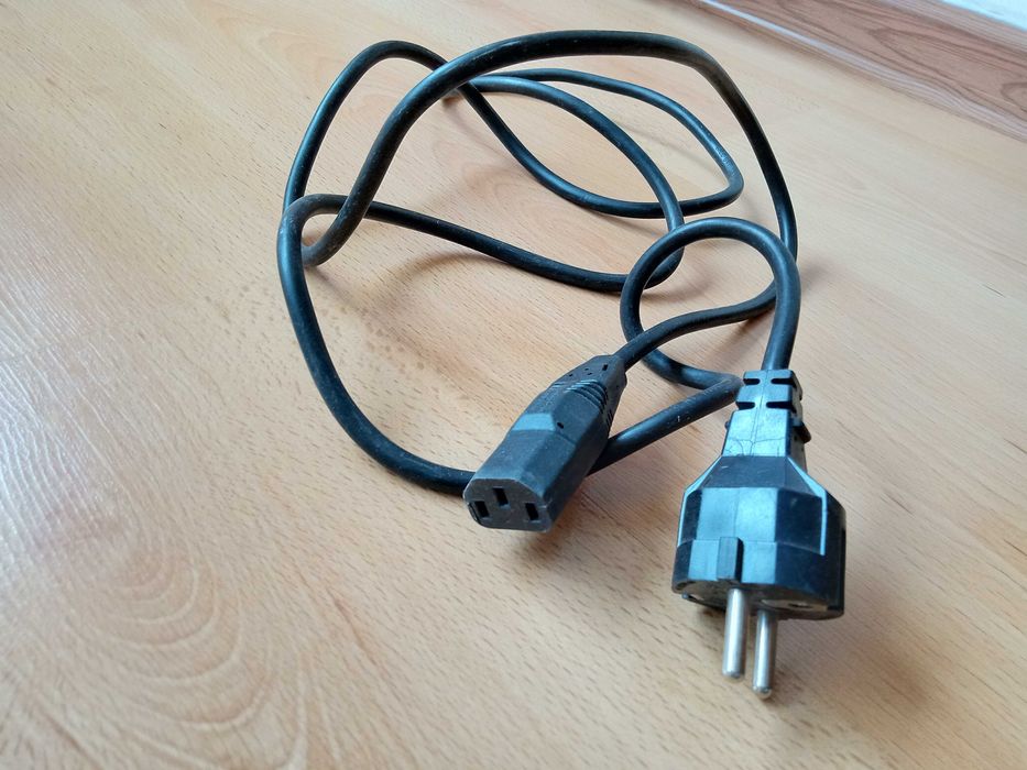 кабель, шнур электропитания для телевизоров, принтеров.