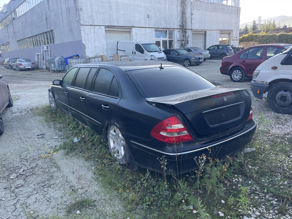 Limuzina mercedes benz ( BINZ )