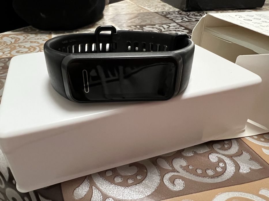 Huawei Band 4 smart часовник