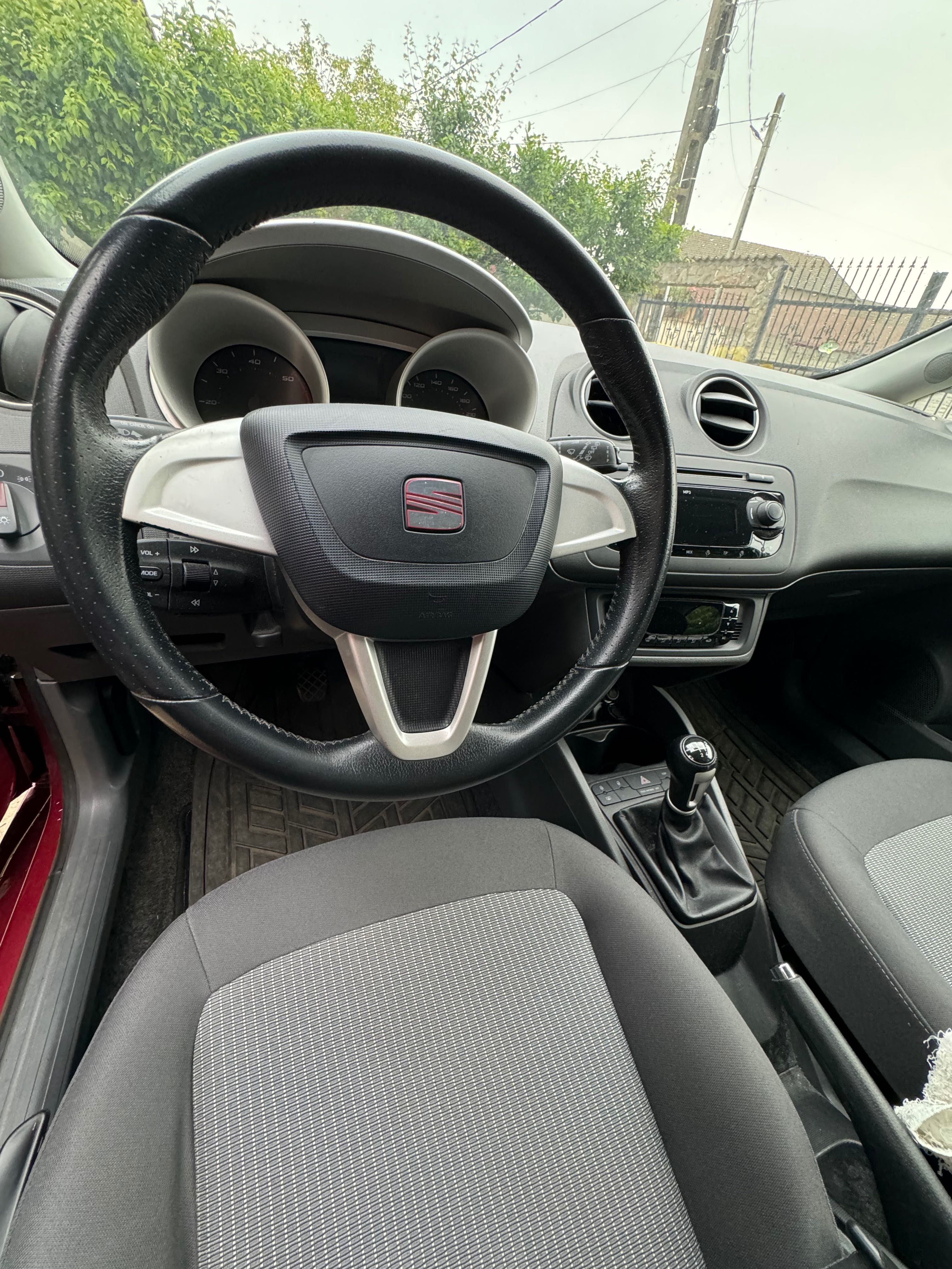 Seat 6J Ibiza 2011