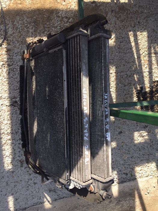 Radiatoare jaguar Stype  2.7 biturbo 900 lei complecte