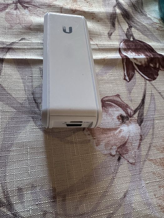 Ubiquiti UniFi Cloud Key UC-CK, SoC процесор, 1GB RAM, 1x Lan1000, PoE