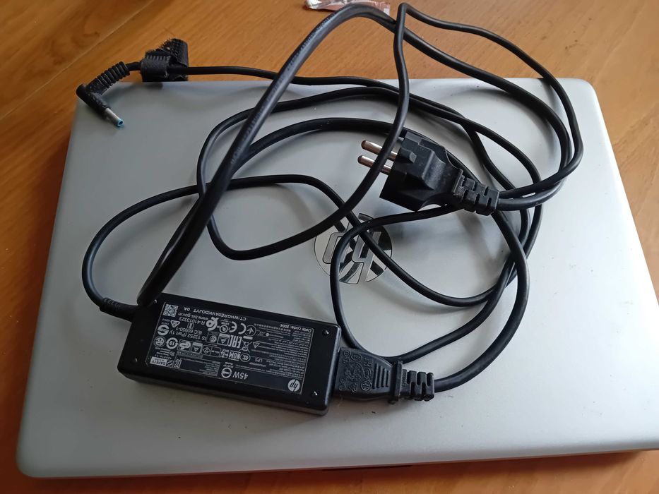 Laptop HP 14-dk0xxx – SSD 480 GB, Funcțional, Camera Web defectă