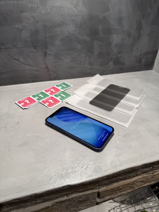 КАТО ЧИСТО НОВ Iphone 12 mini blue 128 GB + подаръци