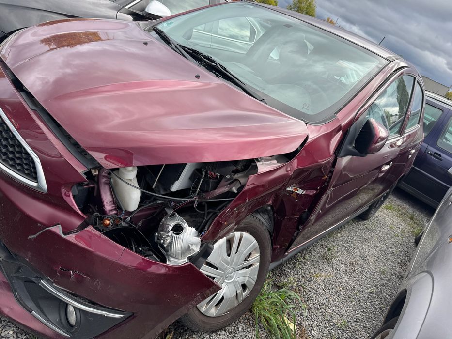 Mitsubishi Space star 1.0i