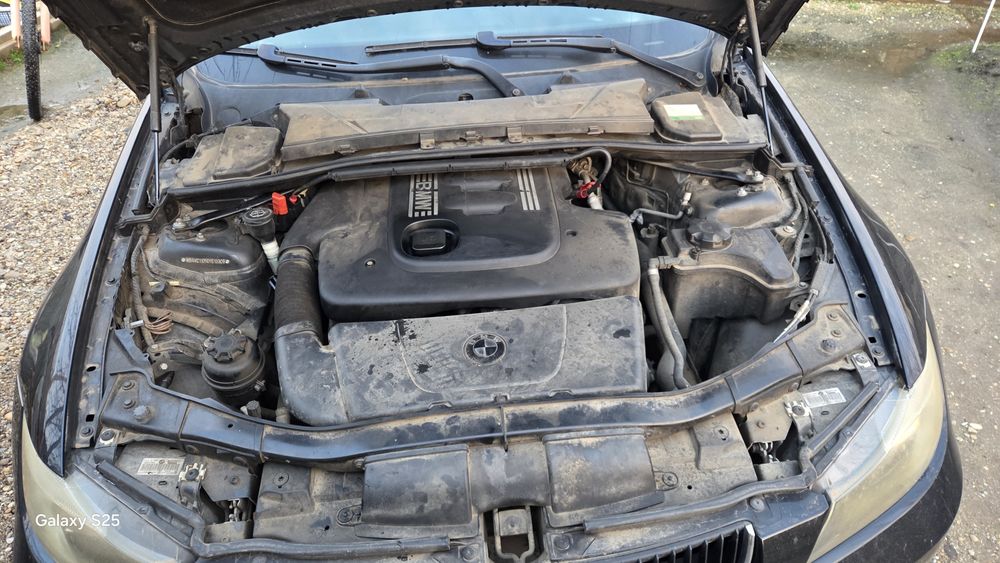 Vând bmw E90 an 2006