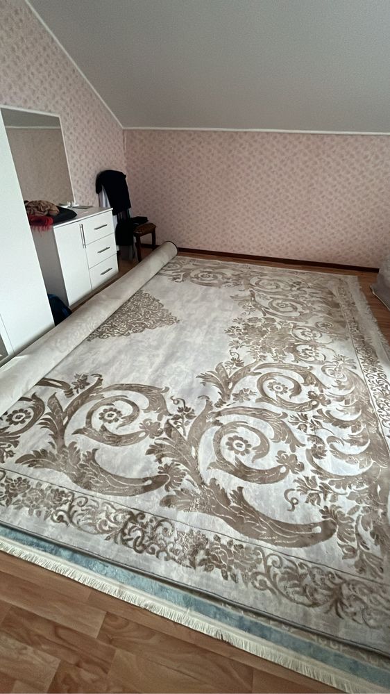 Продается ковер