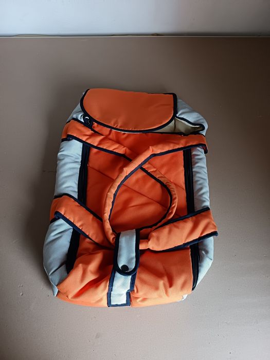 Портбебе с дръжки