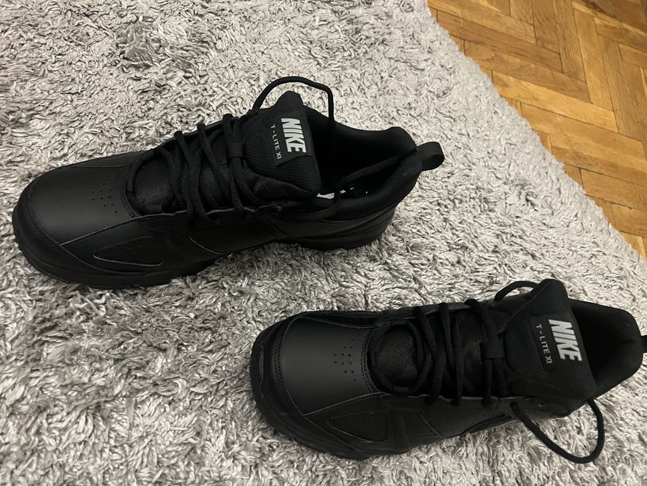 Мъжки маратонки - nike t- lite xl