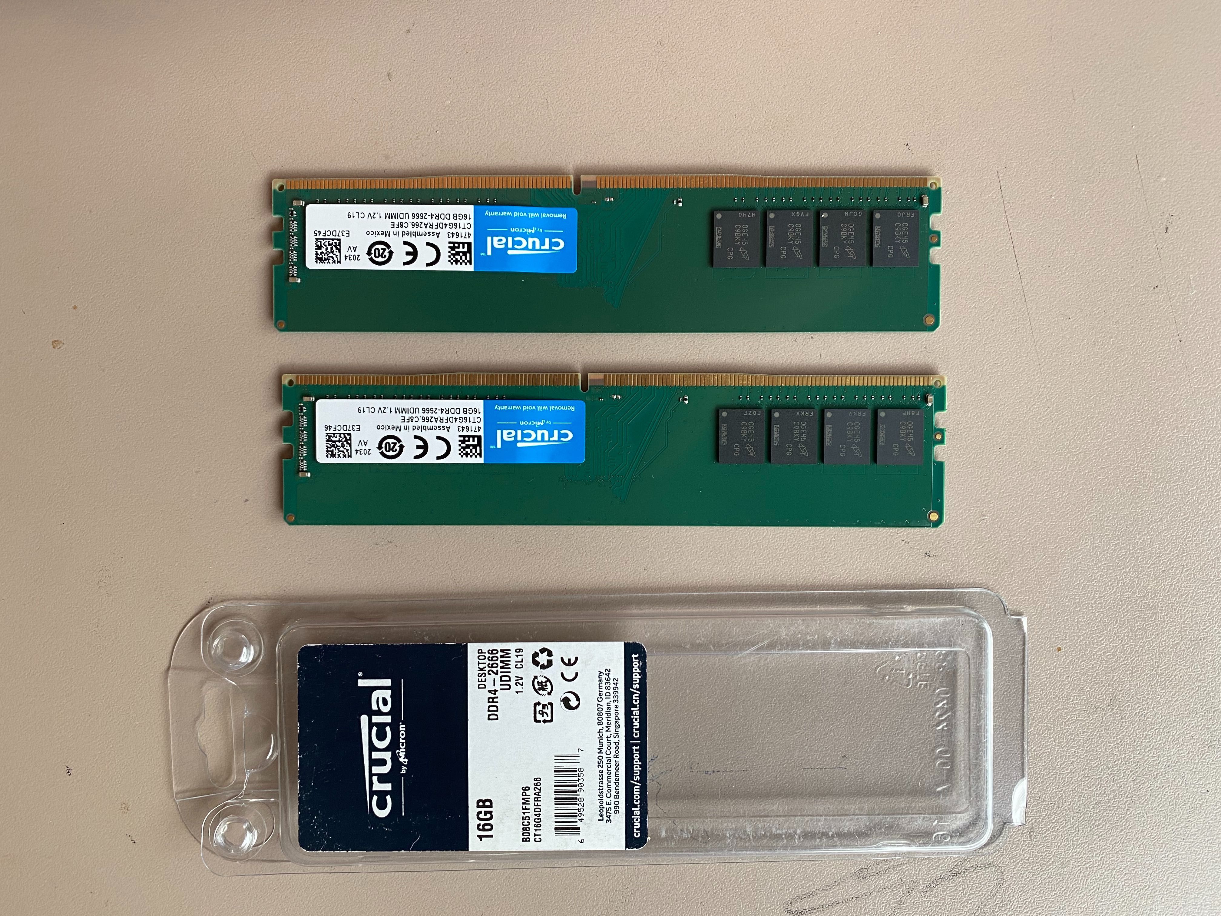 Memorie Ram Noua DDR4 Crucial CL19 16 Gb Memorii