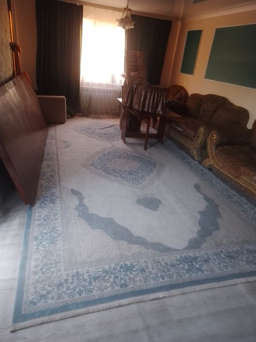 Срочно продам ковёр