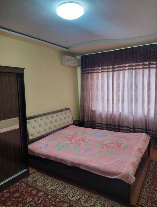 Юнусабад 13 3 комнатная 3 этаж 4 этажного дома