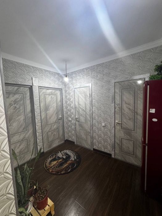 Сергели 8 худуд 68 кв 2 хона 4 хона килинган уй накд ёки ИПОТЕКАГА