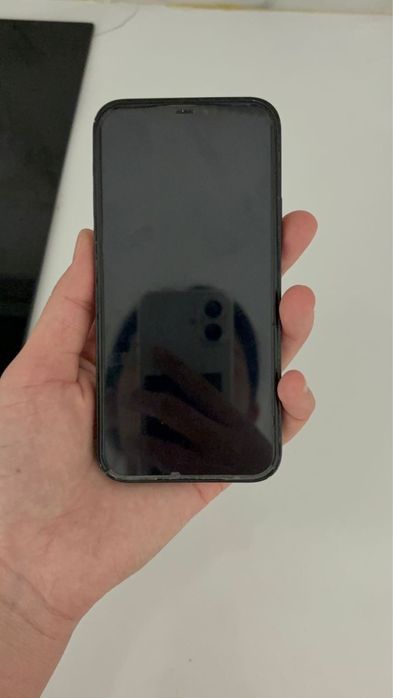 Iphone 12, 128 гб, емкость 77%.