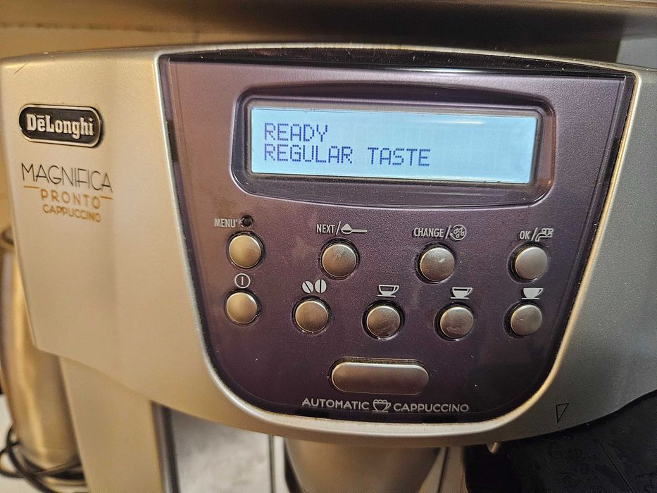 Espressor Delonghi Magnifica Pronto