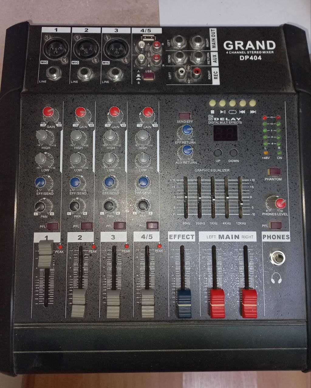 4 канальный USB BT усилитель микшерный пульт Grand DP-404.