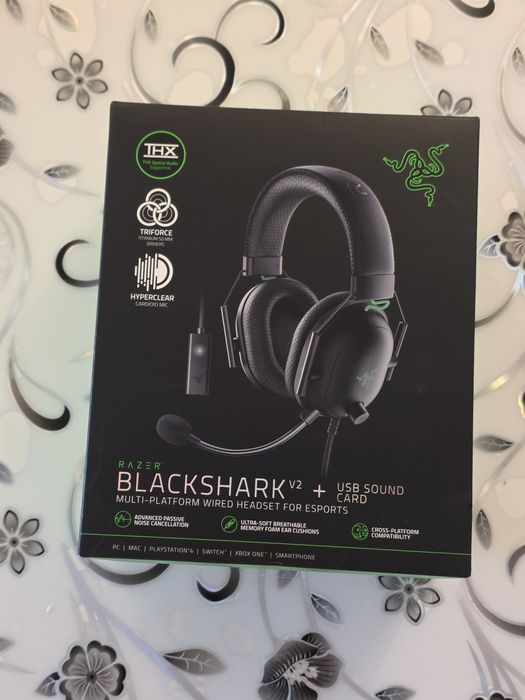 Căsti Razer Blackshark V2 + USB Sound Card
