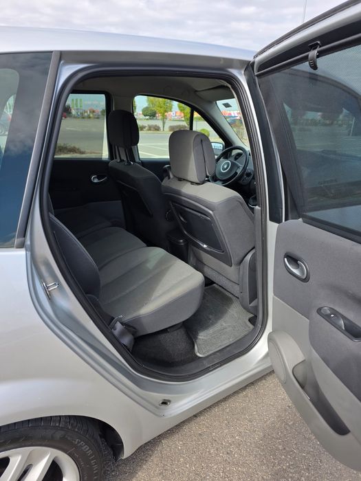 Vând Renault Scenic 1.5 Diesel 106 CP 2008 în stare foarte bună