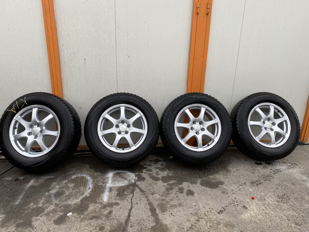 Set jante aliaj Kia Sorento cu anvelope de iarna 235 65 R17