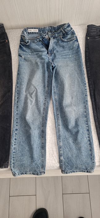 Jeans/Blugi ZARA Fete  3 perechii 90 RON