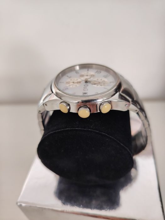 Dolce & gabbana мъжки часовник