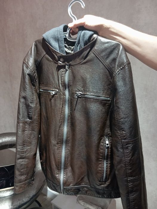 Куртка кожанная Guess