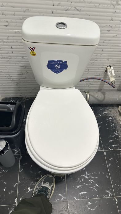 Продам унитаз раковина ванную