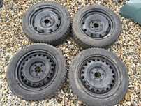 Set jante R16 cu anvelope iarnă 205/55/16 Hyundai Kona