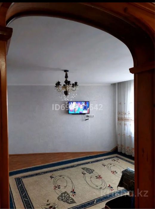 Продам 4 комн улучшенную