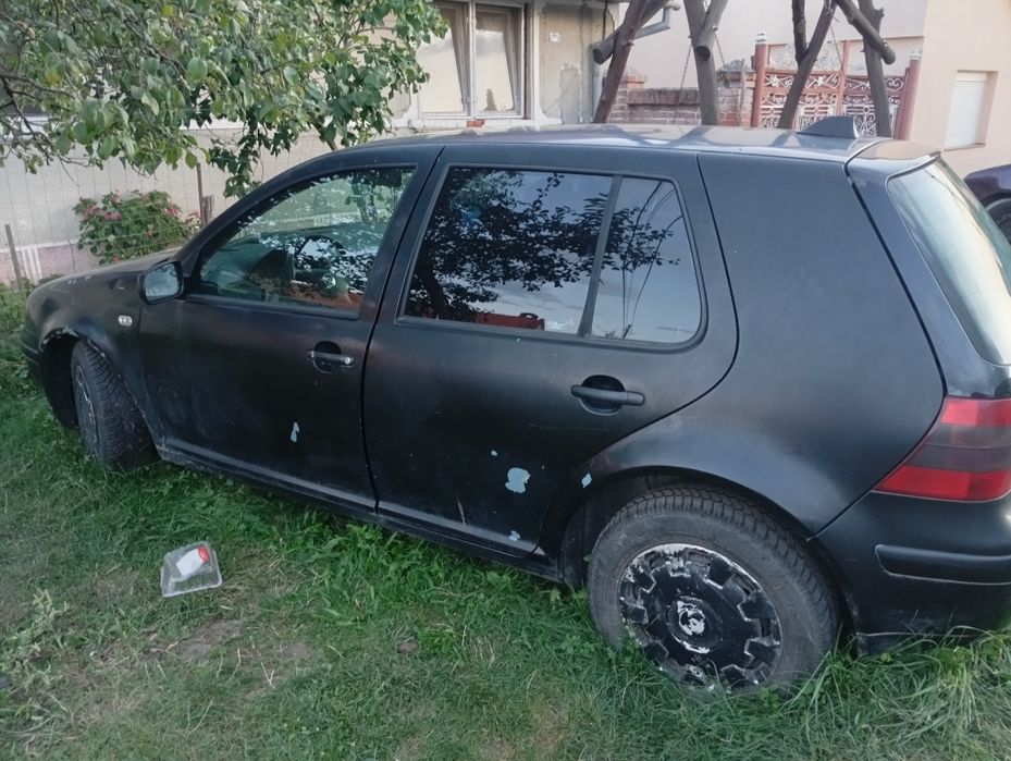Vând Golf 4 . 1.9 TDI ALH Fara acte An 2001