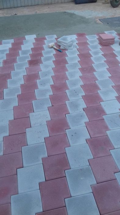 Producție Pavaje Pavele Montaj Transport model autoblocant