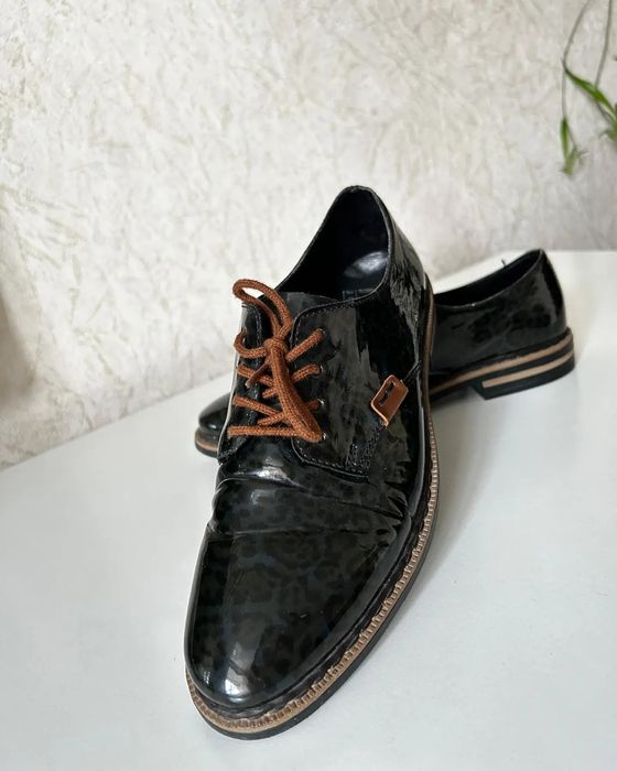 Туфли женские, макасы, ботинки, кроссовки детские,