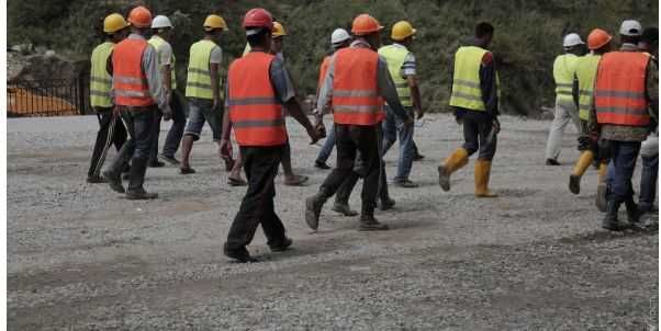 разнарабочийлар хизмати Бухоро бўйлаб