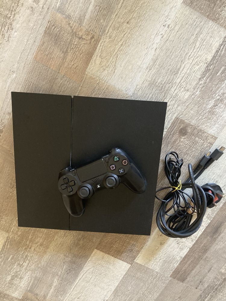 Конзола Sony PlayStation 4 черна