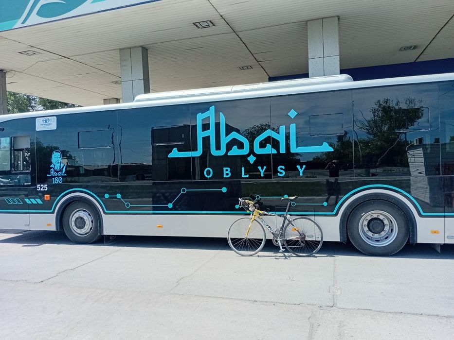 Продается Giant спортивный велосипед