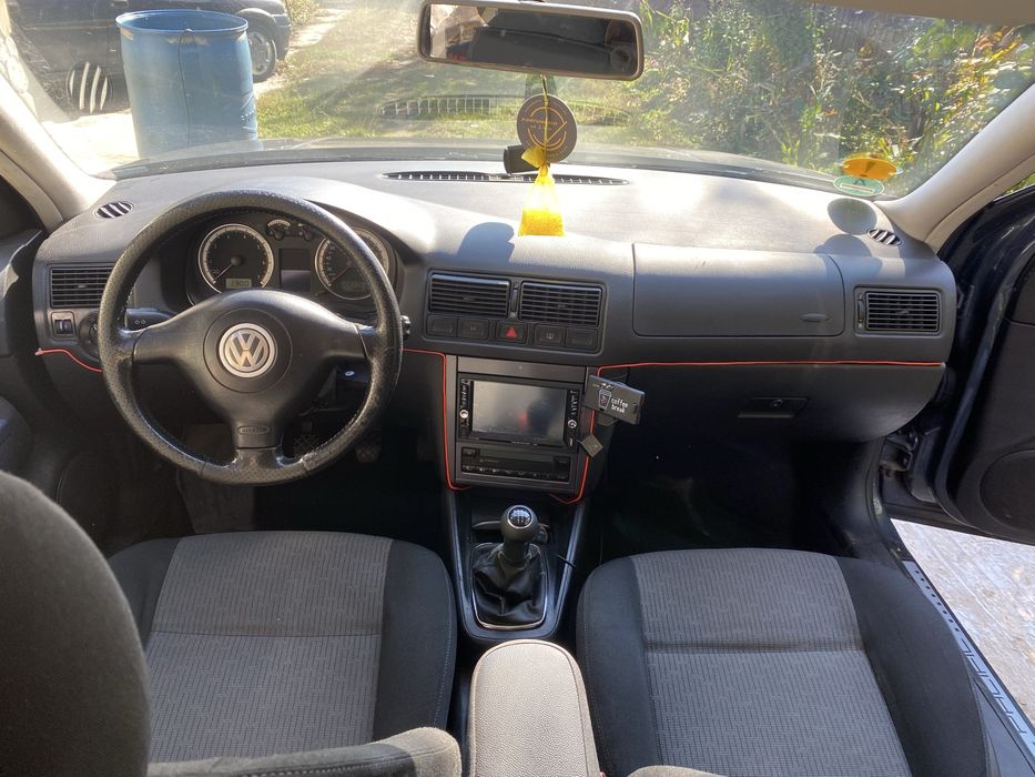 Volkswagen Golf 4