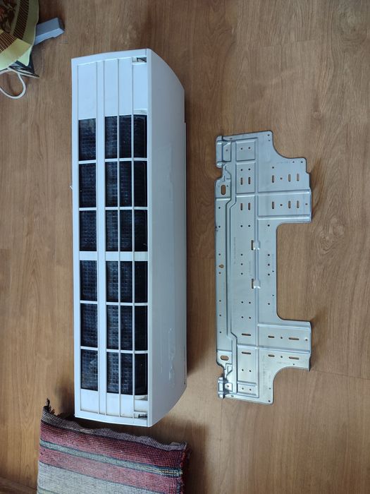 Климатик Fuji Electric ROG12LLCB – 12 000 BTU