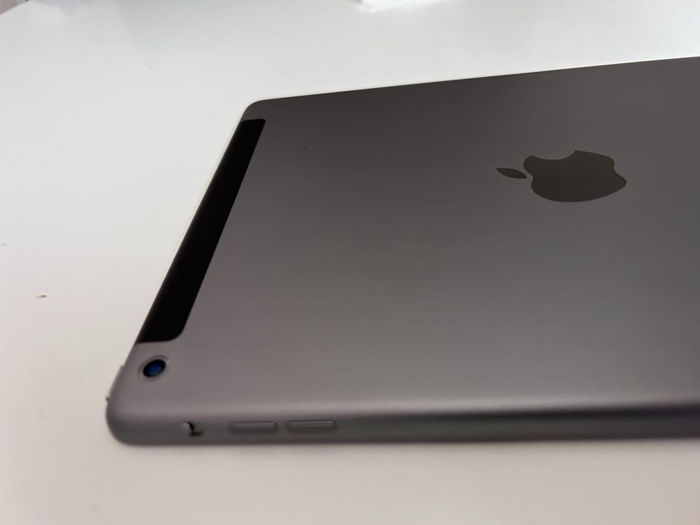 iPad Air 16 GB 11” display