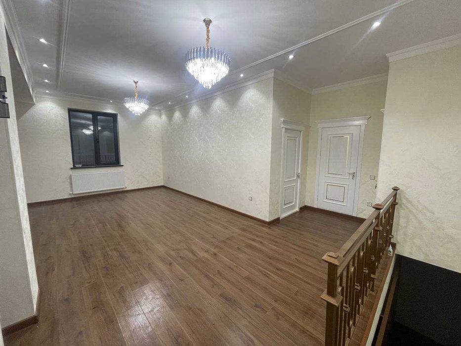 Дуплекс 115 кв ЕВРО РЕМОНТ Срочно Сотилвоти Замона туйхона 3 та хона