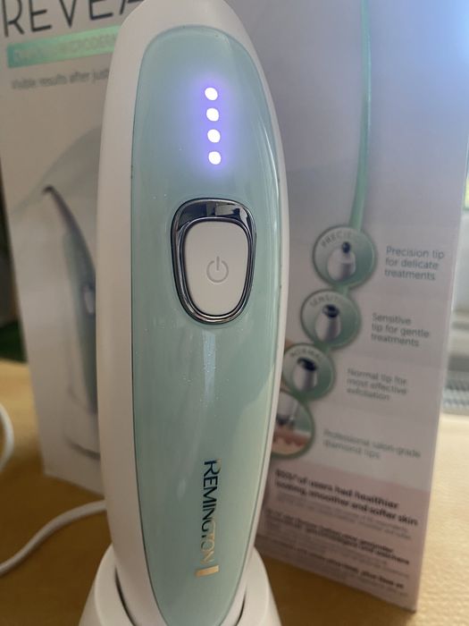 Диамантено микродермабразио Remington REVEAL MD3000