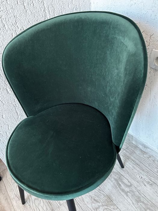 Луксозен велурен стол - тъмно зелен