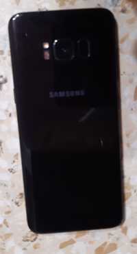 Продам телефон Samsung S8 + на запчасти
