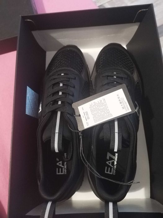 Чисто нови маратонки ЕА7  !!! Обути само за проба !!!