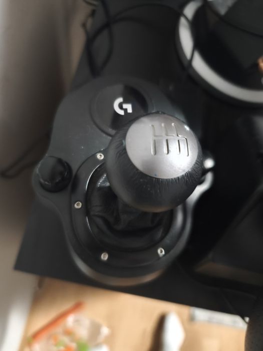 Volan Logitech g29 Driving Force + shifter